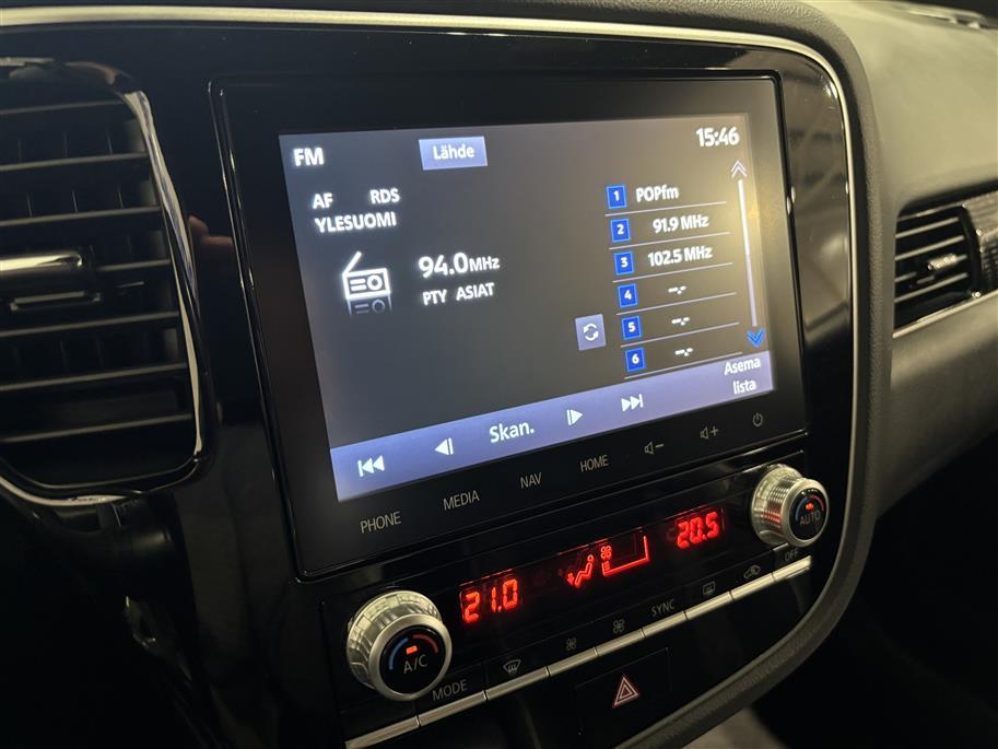 MITSUBISHI Outlander PHEV 2020