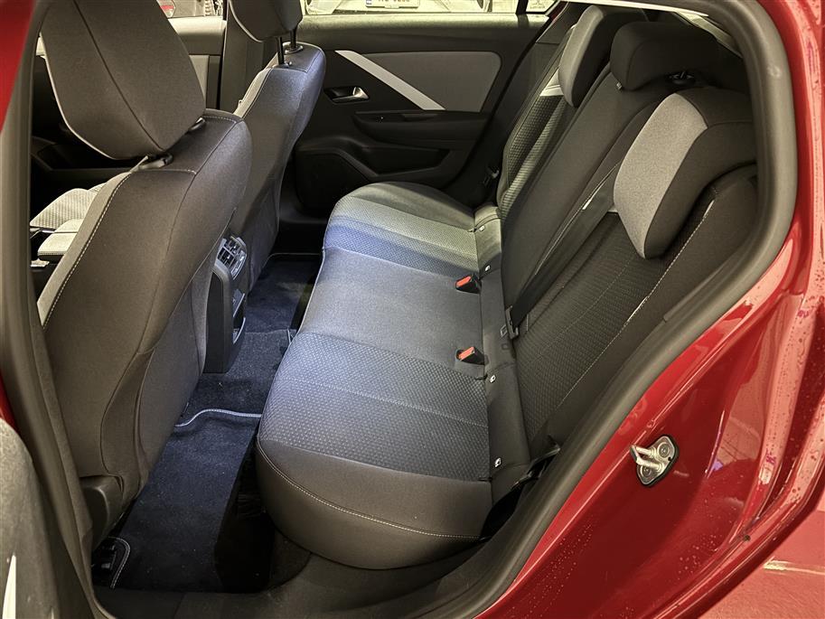 Opel Astra Electric 2024