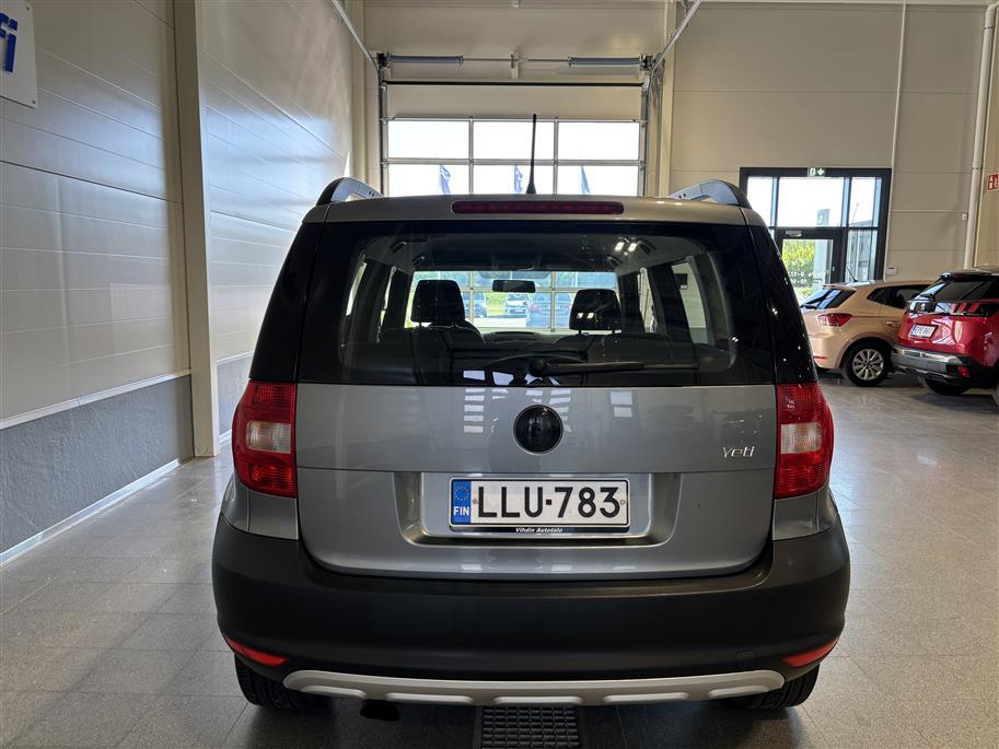 SKODA Yeti 2013