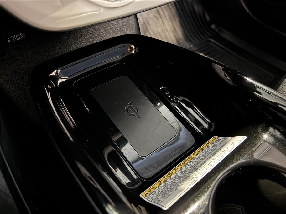 Toyota Prius Plug-in 2019