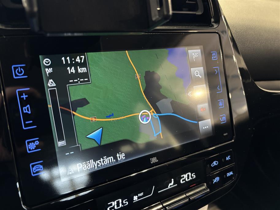 Toyota Prius Plug-in 2019