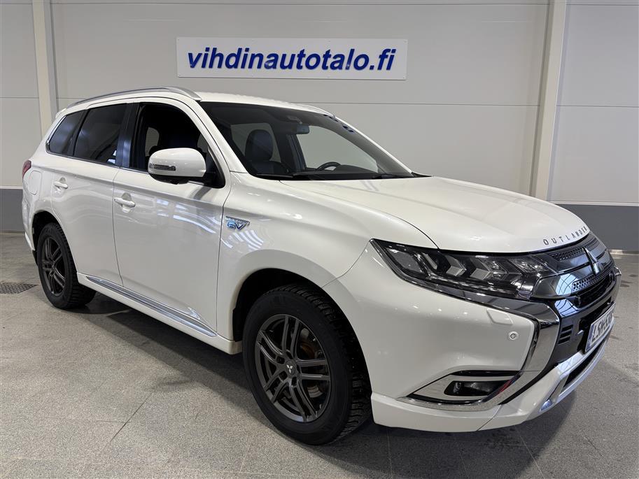 MITSUBISHI Outlander PHEV 2020