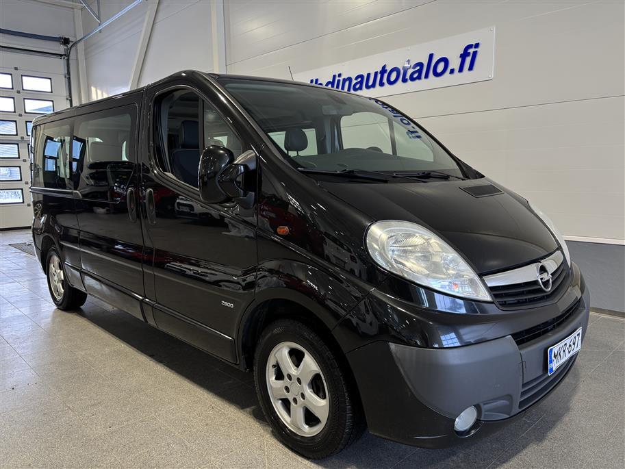 Opel Vivaro 2012