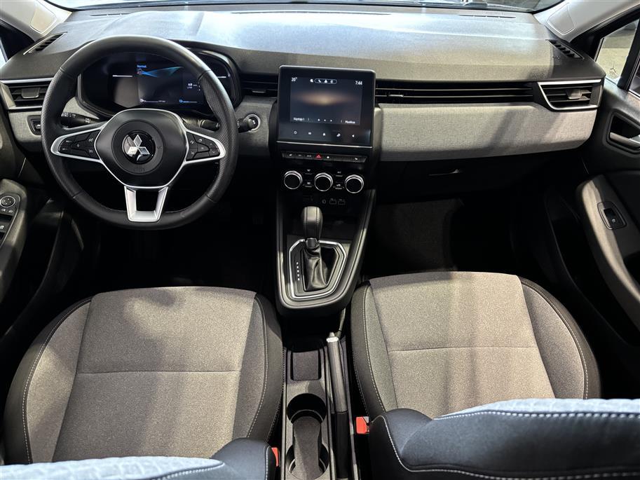 MITSUBISHI COLT 2024