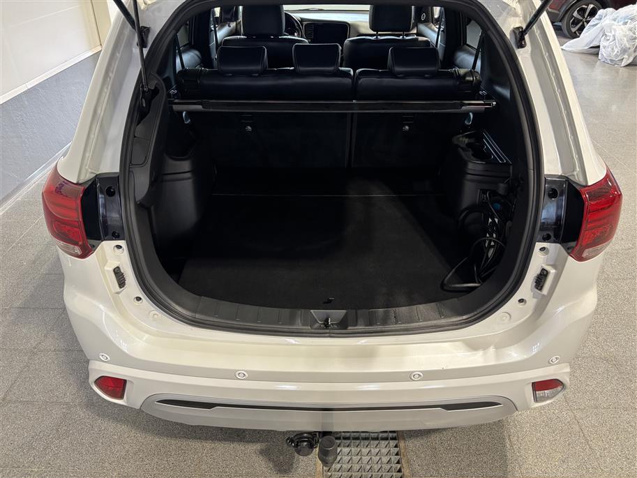 MITSUBISHI Outlander PHEV 2021