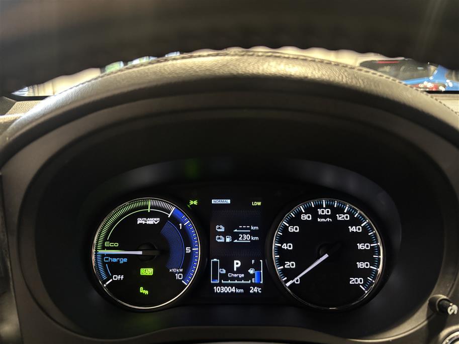 MITSUBISHI Outlander PHEV 2021
