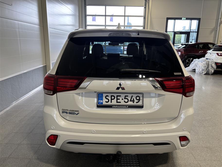 MITSUBISHI Outlander PHEV 2021