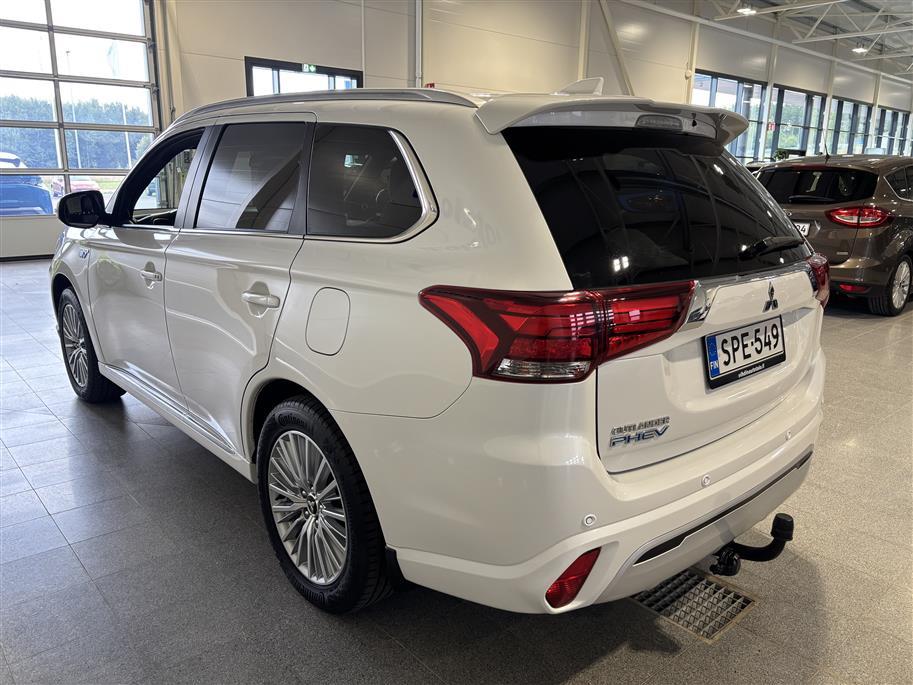 MITSUBISHI Outlander PHEV 2021