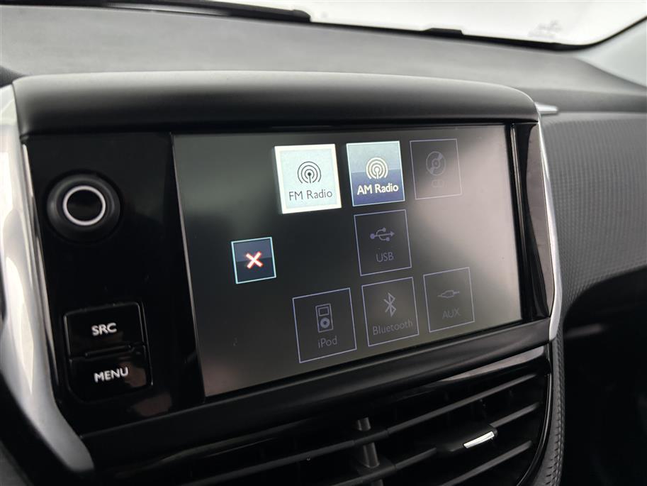 PEUGEOT 2008 2015