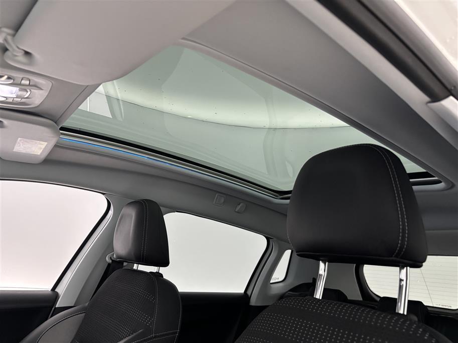 PEUGEOT 2008 2015