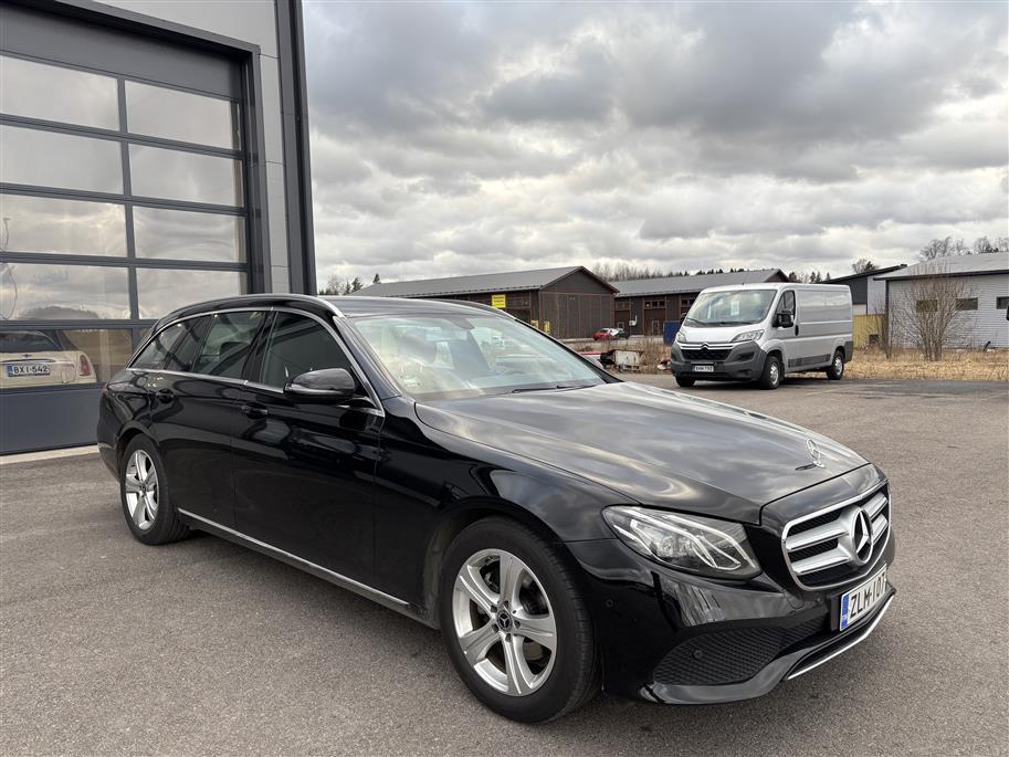 Mercedes-Benz E 2017