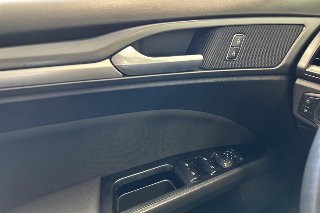 FORD Mondeo 2015