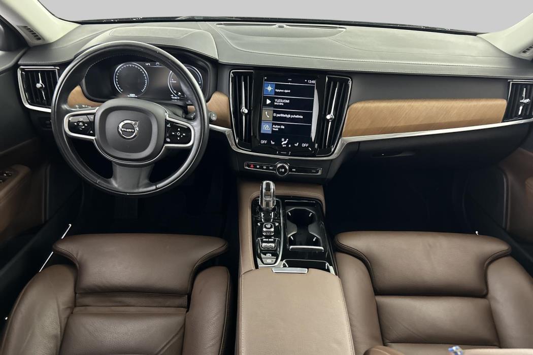 VOLVO V90 2018