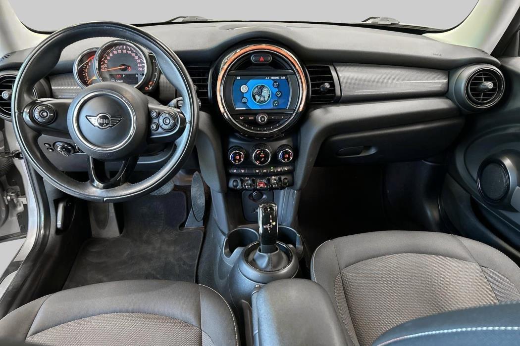MINI Hatchback 2019