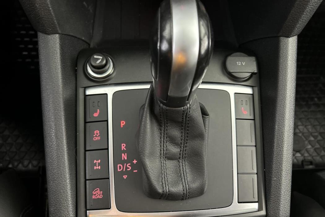 VOLKSWAGEN Amarok 2019