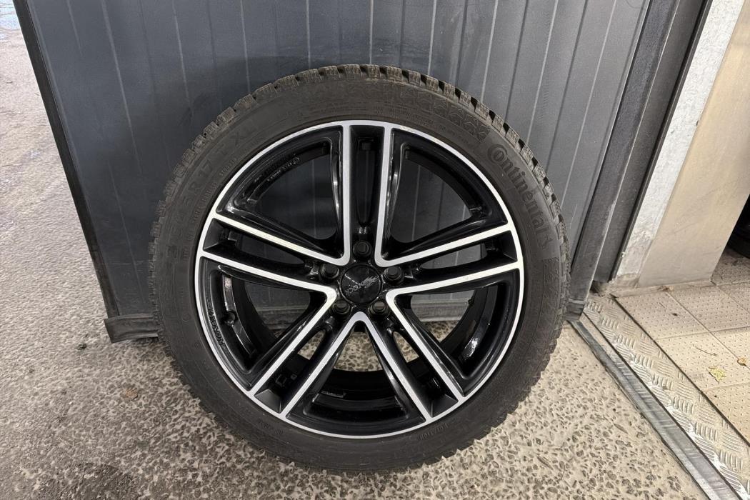 VOLKSWAGEN Polo 2019
