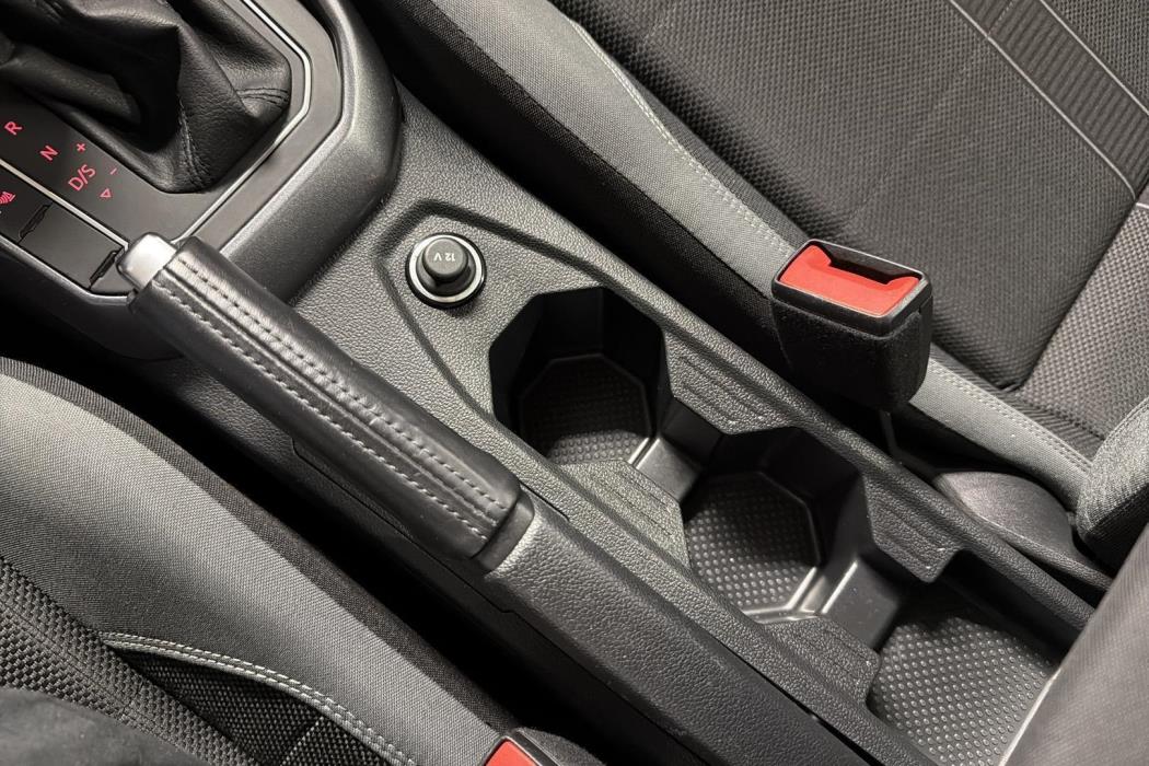 VOLKSWAGEN Polo 2019