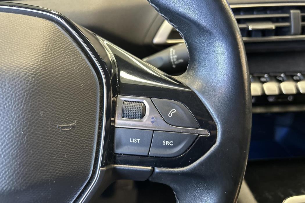 PEUGEOT 3008 2019