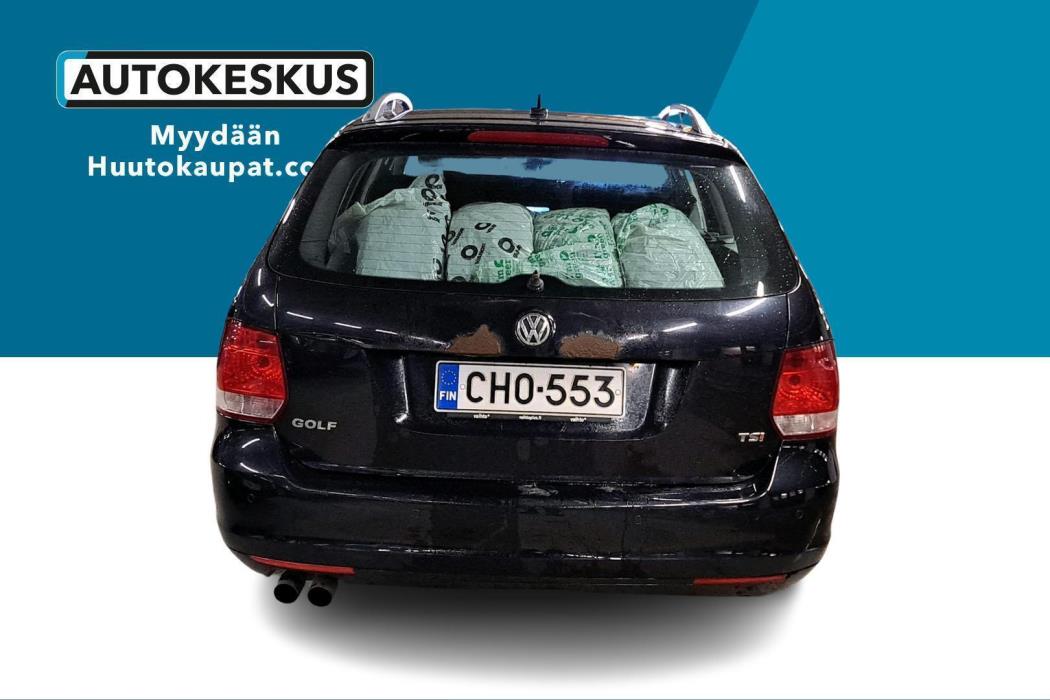 VOLKSWAGEN Golf 2010