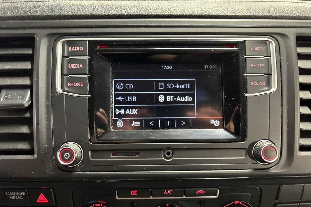 VOLKSWAGEN Transporter 2016