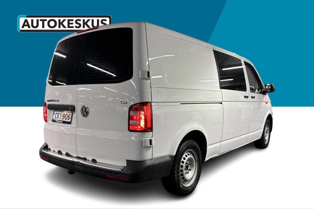 VOLKSWAGEN Transporter 2016