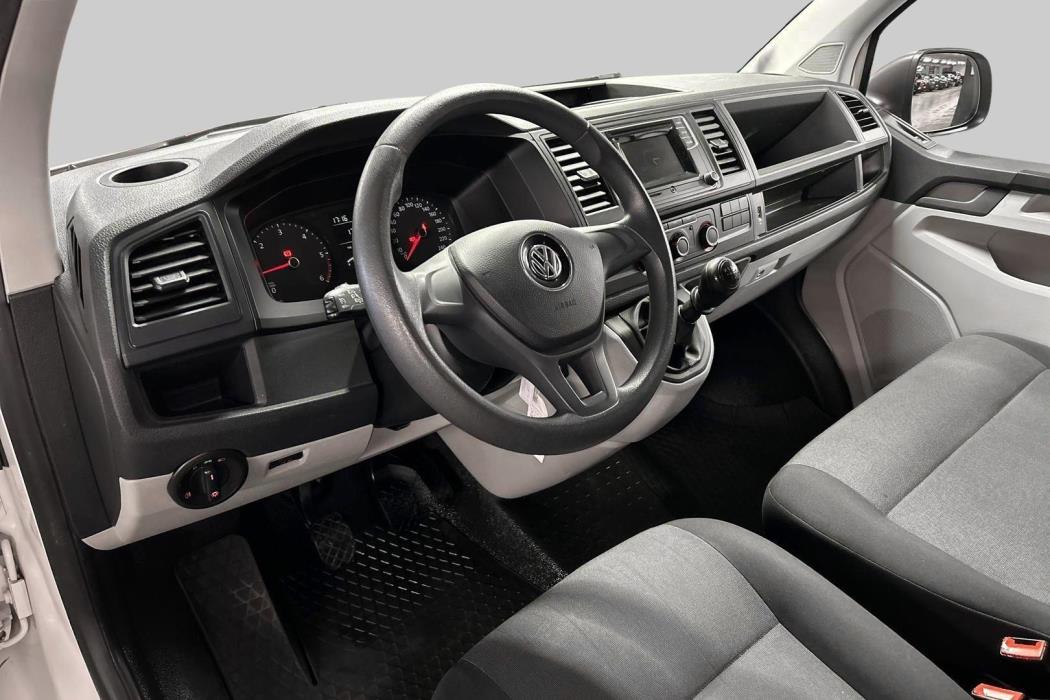 VOLKSWAGEN Transporter 2016