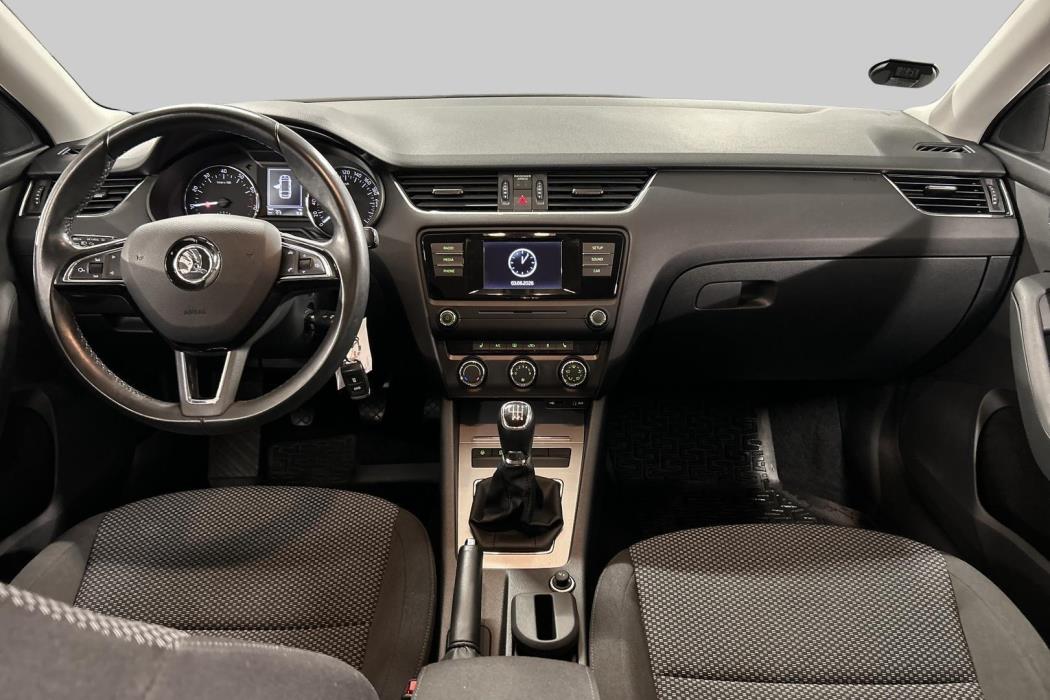 SKODA Octavia 2016