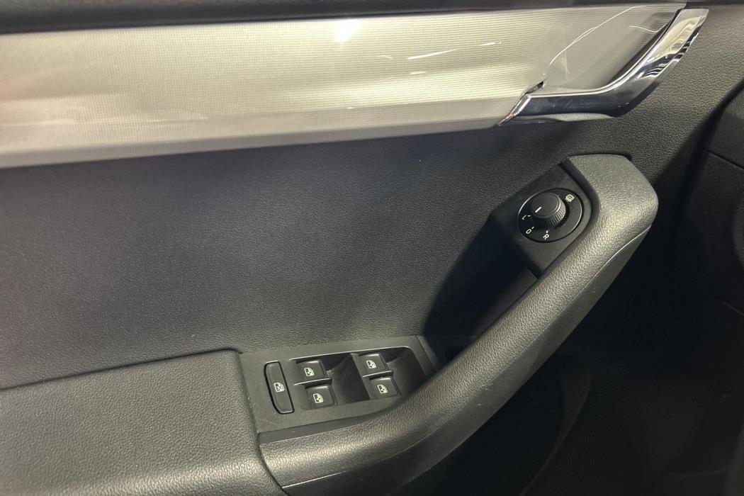 SKODA Octavia 2016