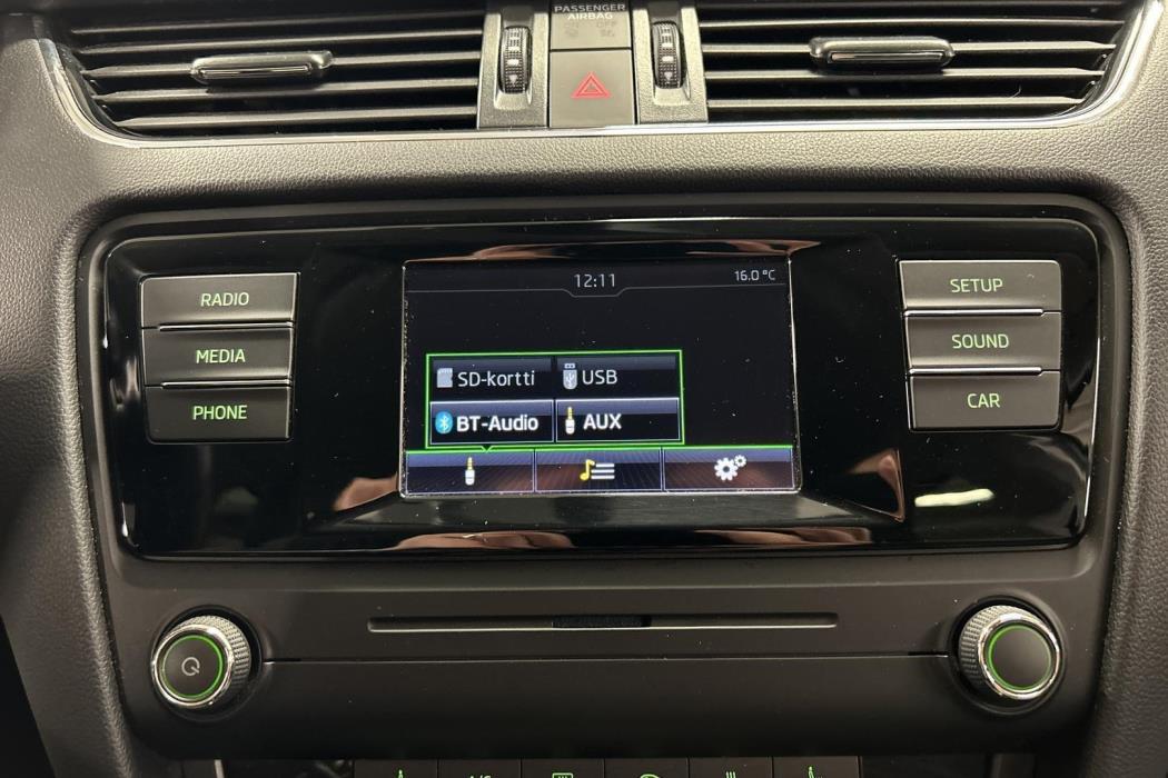 SKODA Octavia 2016