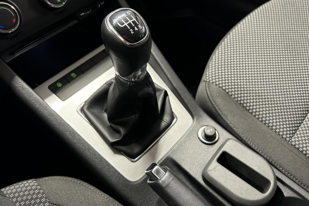 SKODA Octavia 2016