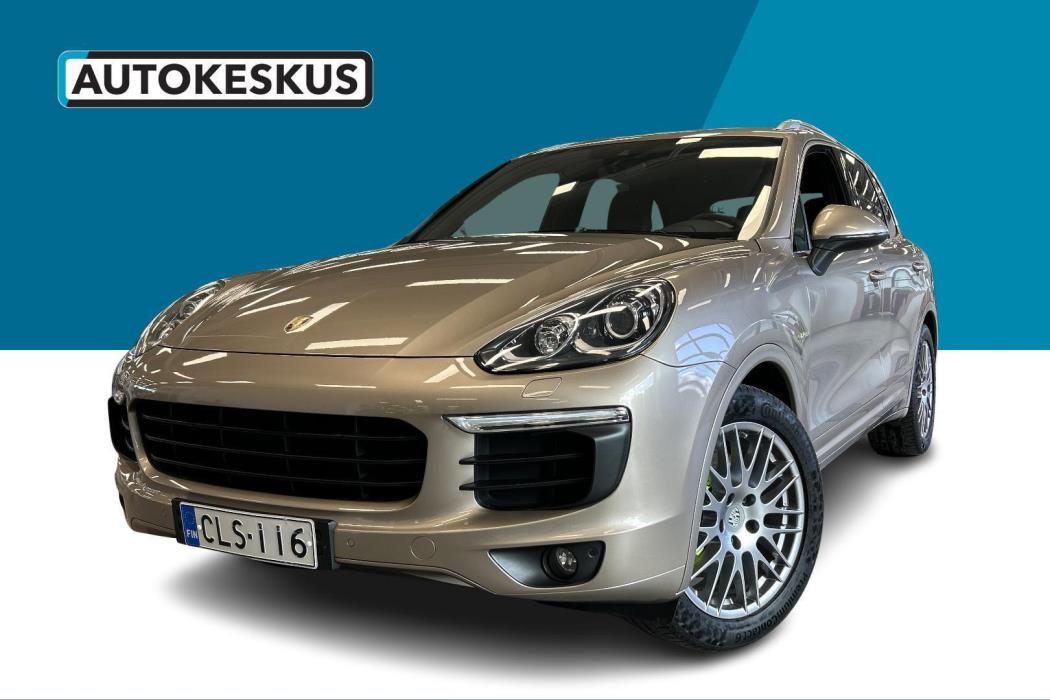 PORSCHE Cayenne 2015
