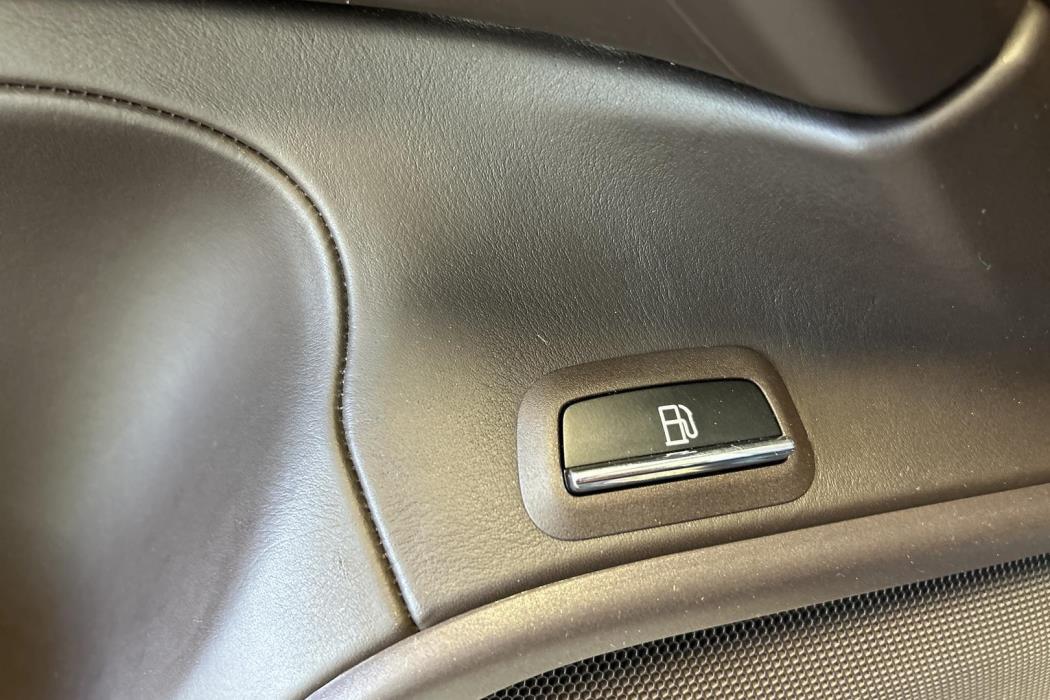 PORSCHE Cayenne 2015