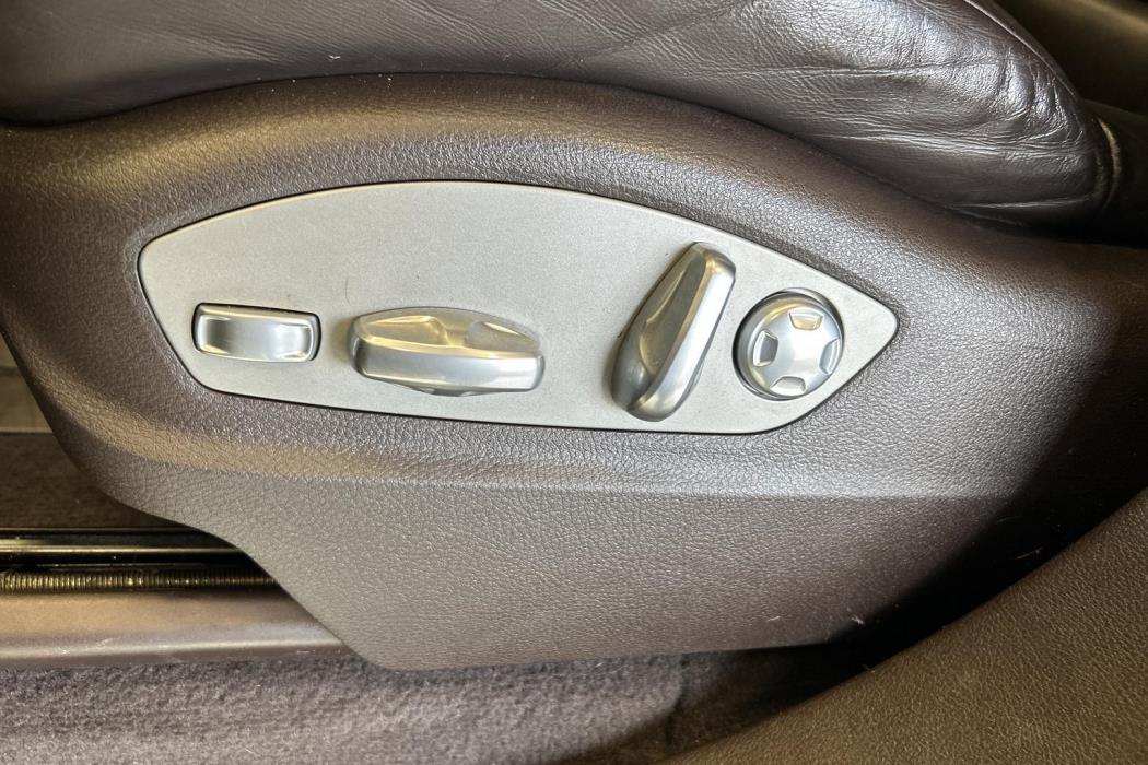 PORSCHE Cayenne 2015