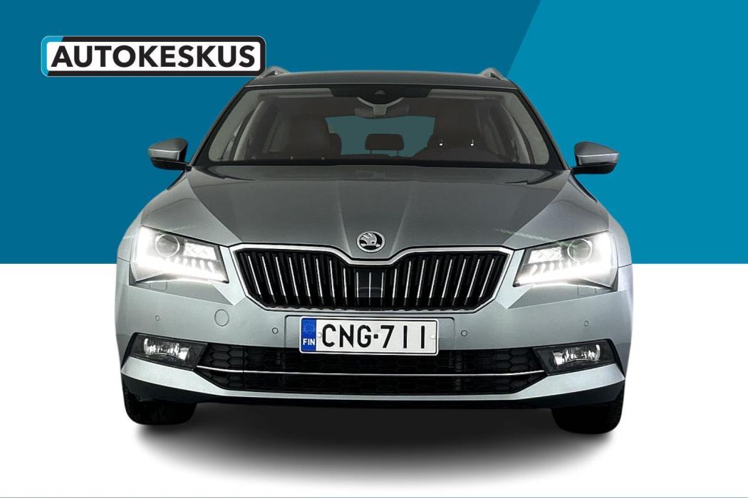 SKODA Superb 2019