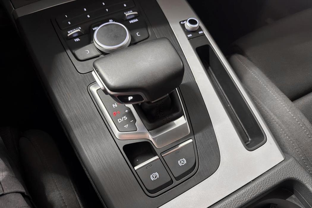 AUDI Q5 2020