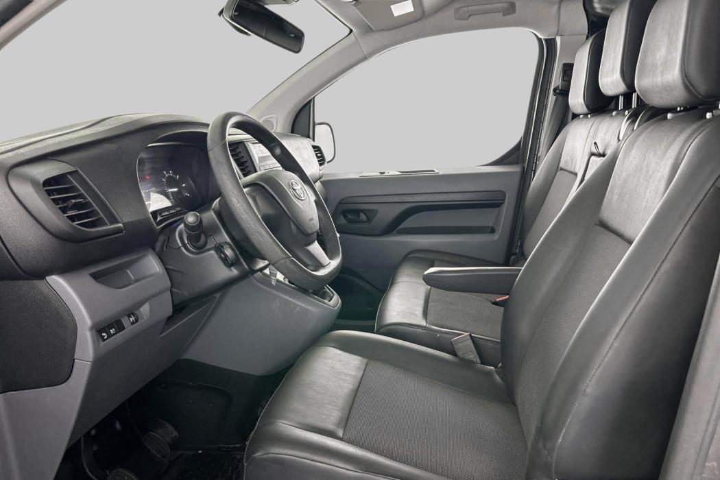 TOYOTA Proace 2020