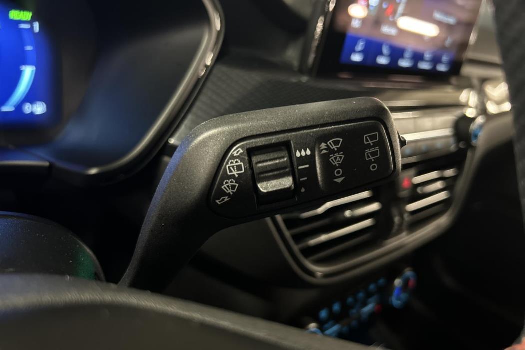 FORD Kuga 2021
