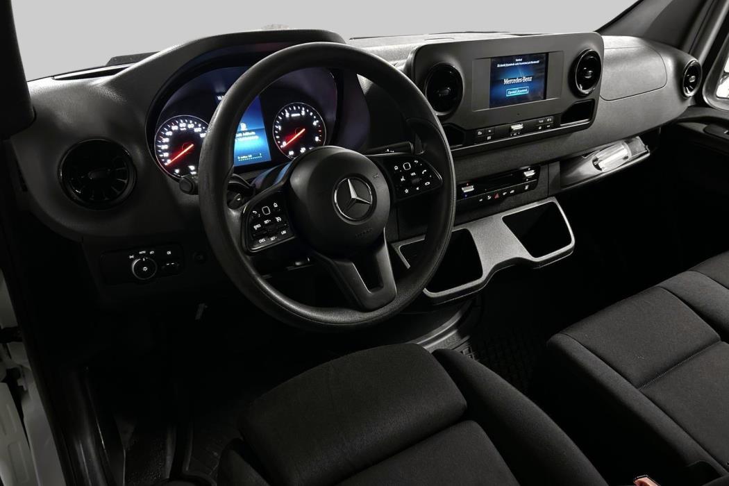 MERCEDES-BENZ Sprinter 2022