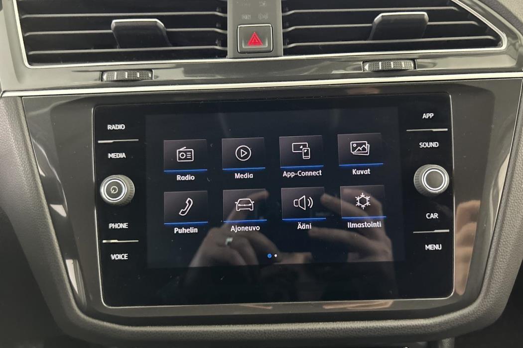 VOLKSWAGEN Tiguan 2018