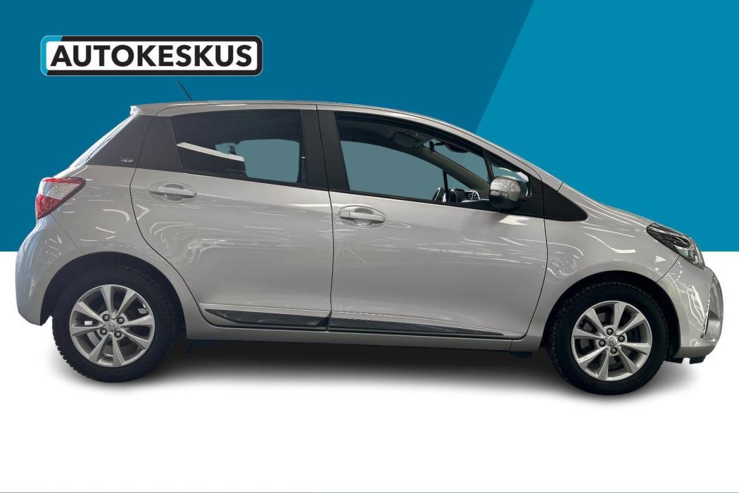 TOYOTA Yaris 2019