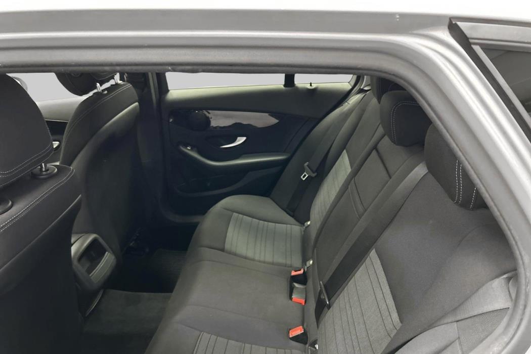MERCEDES-BENZ C 2016