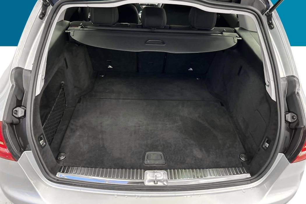 MERCEDES-BENZ C 2016