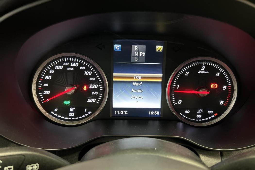 MERCEDES-BENZ C 2016