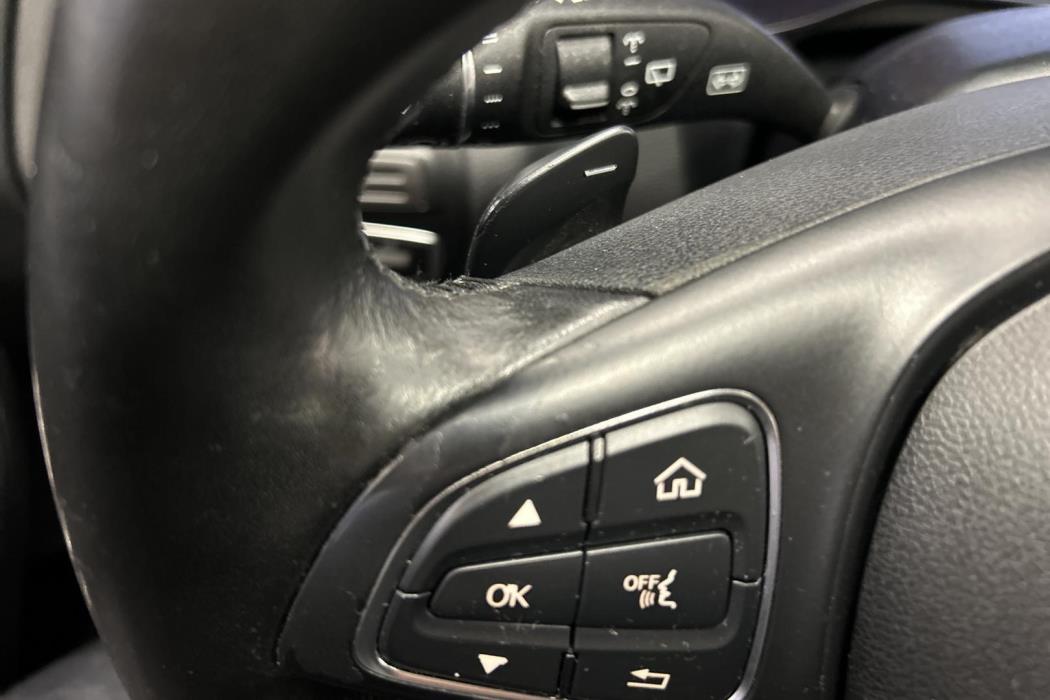 MERCEDES-BENZ C 2016