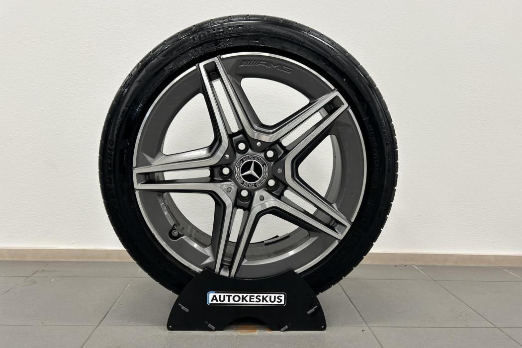 MERCEDES-BENZ CLA 2021