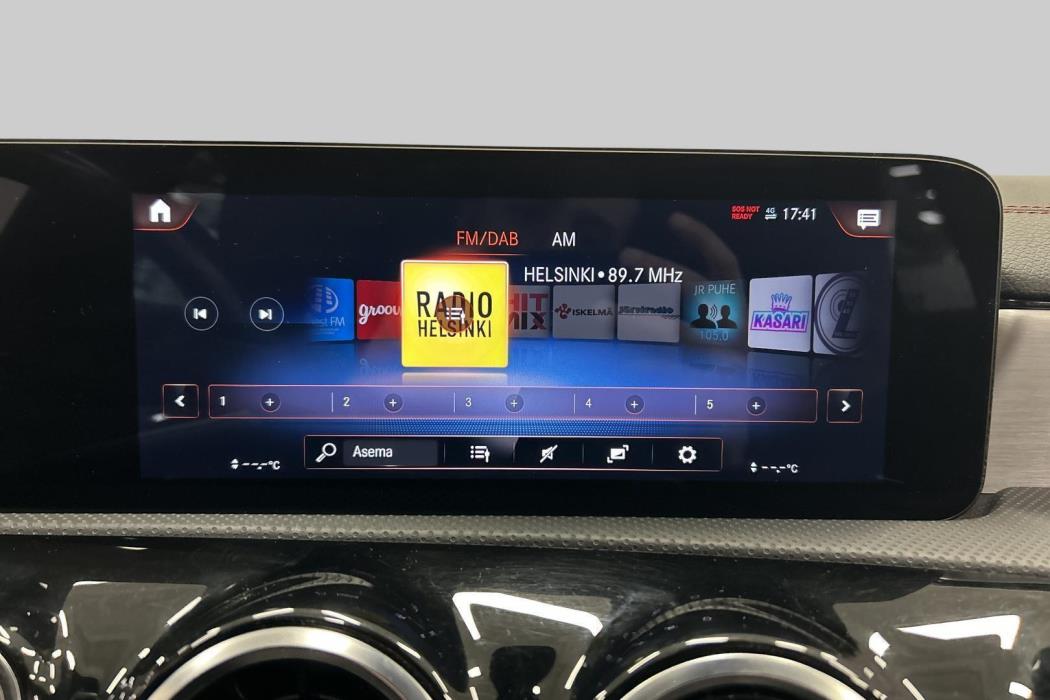 MERCEDES-BENZ CLA 2021