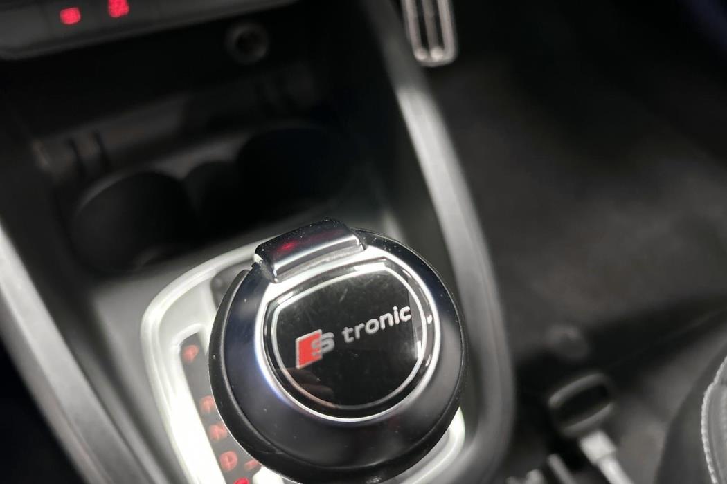 AUDI A1 2012
