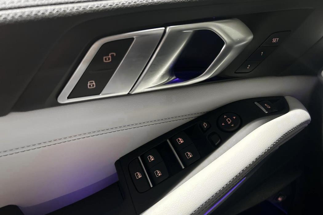 BMW X5 2023