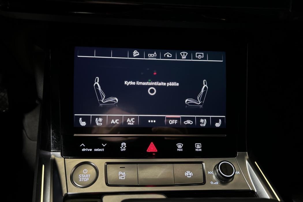 AUDI e-tron 2020