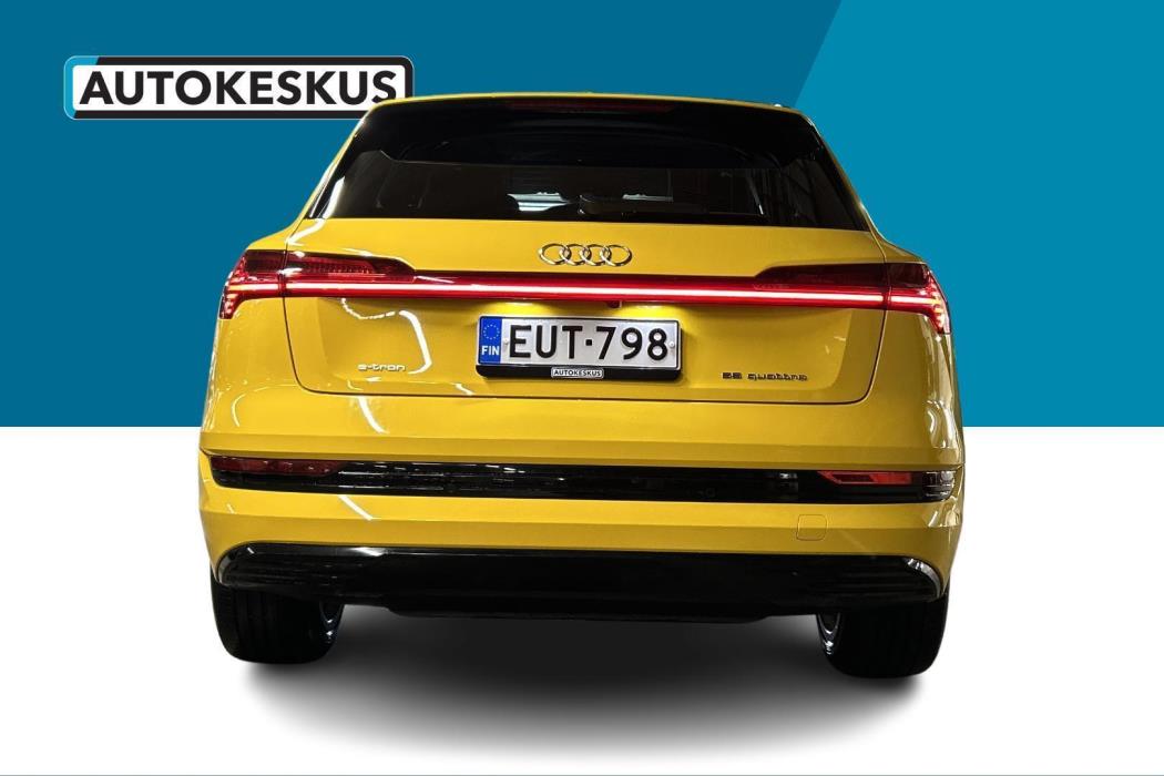 AUDI e-tron 2020